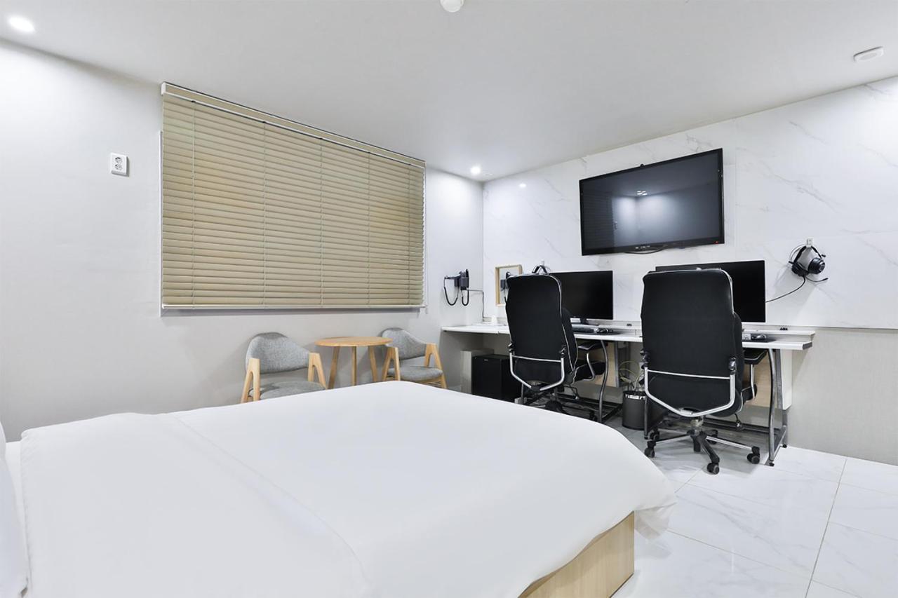 Shire Hotel Busan Station ภายนอก รูปภาพ